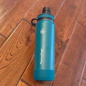ThermoFlask Teal Water Bottle